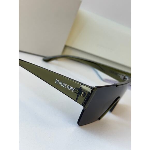 NEW Burberry BE4291 Green Shield Sunglasses